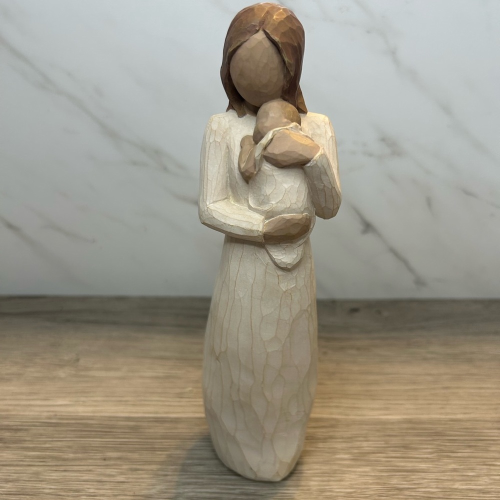 Willow Tree Figurine Angel of Mine Mother Holding Baby Susan Lordi Demdaco 2003